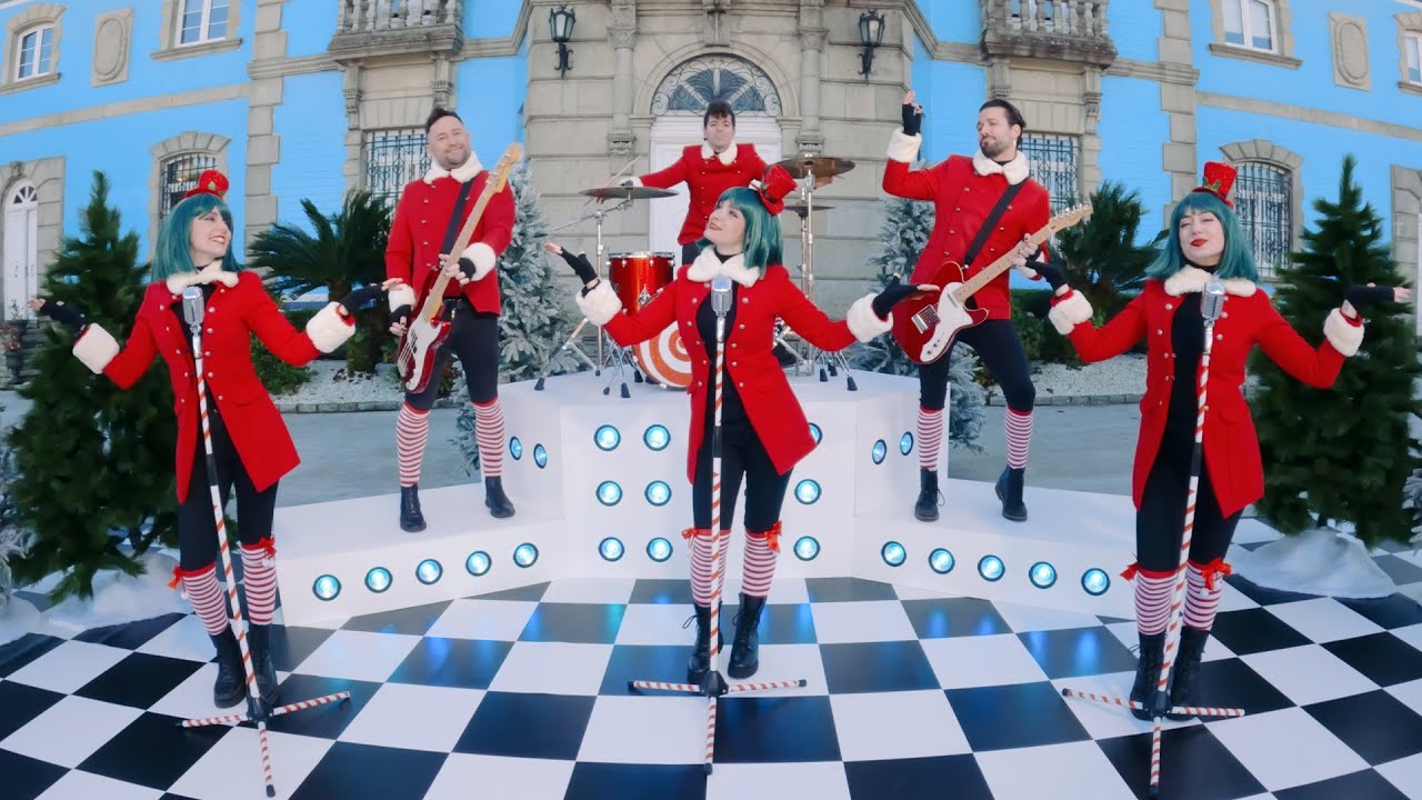 Broken Preach mit dem Titel 'Christmas Day' / Video ((jetzt ansehen)) mit dem Titel 'Christmas Day' / Video ((jetzt ansehen))