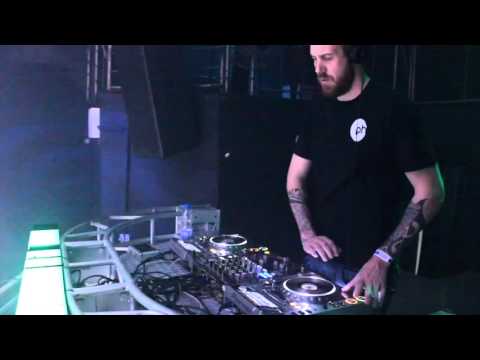 Marcelo de Carli @ Shift 03 Anos - 03/10/2015 - Portal Underground