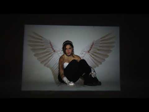 Julia Svacinna - Asas