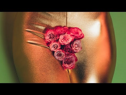 Elise Davis- Don't Bring Me Flowers- Official Video