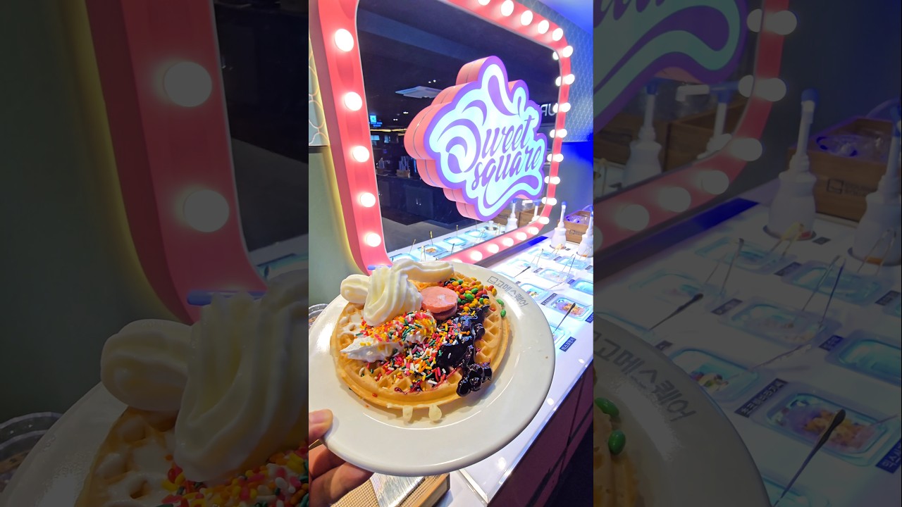 Unlimited Dessert Buffet POV DIY Waffle & Toppings | Korean Sweet Square #koreanfood