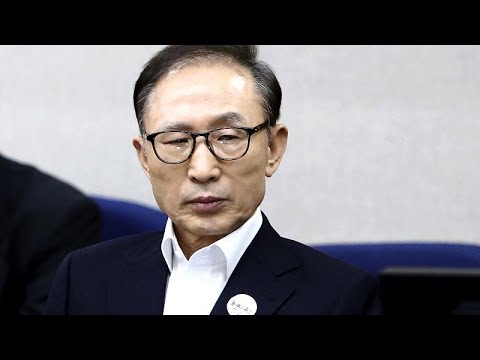 كوريا الجنوبية تعفو عن رئيسها السابق المدان بالفساد