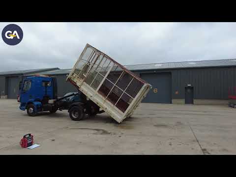 DAF FA LF45-170 7.5 tonne 4x2 skip loader/tipper lorry