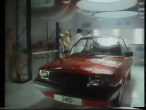 Volvo 340 commercial 1987 - Crash test dummy