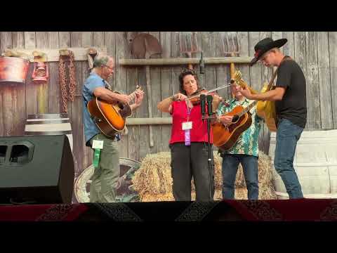 Linda Relph (fiddle) - 2025 Nationial Oldtime Fiddlers' Contest, Weiser, Idaho