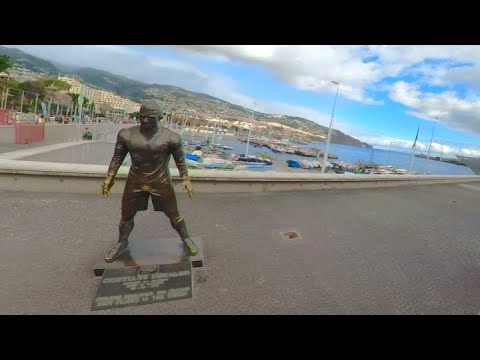 Madeira - Funchal - Full 360° VR Promenade Walk
