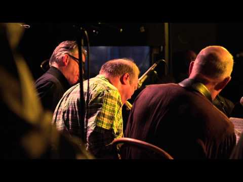 Misha Mengelberg Trailer "Misha enzovoort" ENGLISH Hi-Def