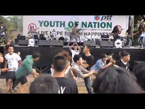 DREAMS OF MAD CHILDREN - MASSACRE OF THE OLIGARCHS @ YOUTH OF NATION FEST 2