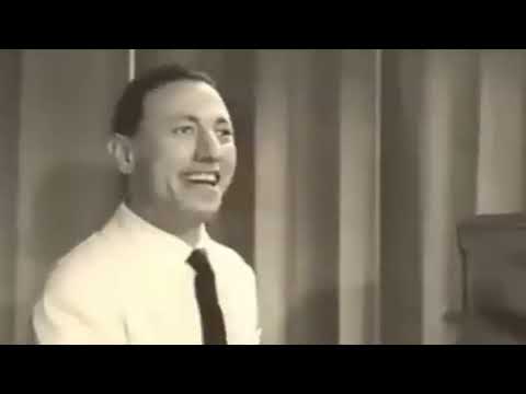 242 Yolanda be cool Ft. DCup - We no speak americano - 2010 a51dm