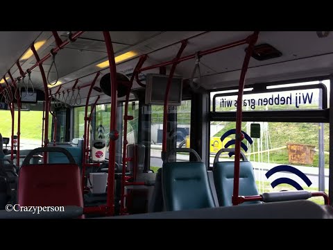 RET Bus rit langs Rotterdam The Hague Airport (Gatwickbaan naar Lutonbaan) op lijn 33