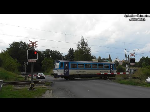 železniční přejezd Karlovy Vary-Bohatice - P83 / 20.08.2023 / Czech railroad crossing