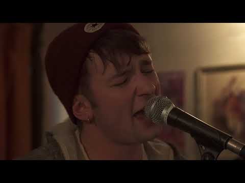 Family Fiction - 'Old Money' - Live @ Folklore Sessions