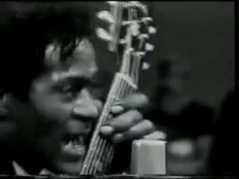 Chuck Berry - Johnny B Goode (Live 1958)