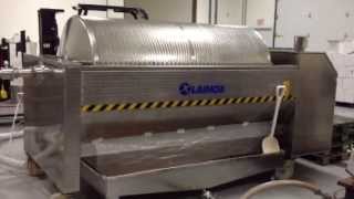 preview picture of video 'Dennis Vineyards Winery - Charlotte NC Winery Pressing Grapes 2013'