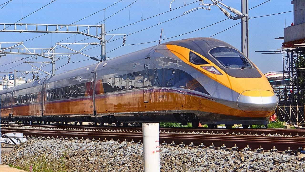 MELESAT SAMPAI 385 KM/H🔥 INILAH KECANGGIHAN CIT KERETA CEPAT 'DOCTOR HUANG' KCJB