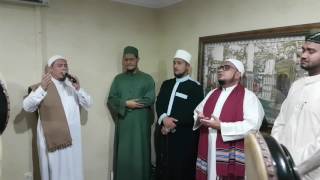 Download lagu Mahalul Qiyam Maulid Dhiya ul-Lami' karangan Al Mahbub Al Habib Umar Bin Hafiz [HD] mp3