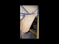 Riproduci video