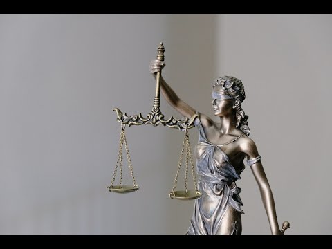 Diplomatic career and the role of legal education and precision. Essentials of modern diplomacy.