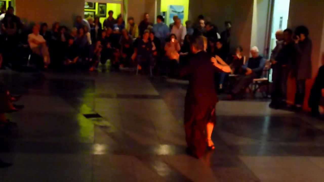 La Milonga del Patio presenta a Silvia y Alfredo Alonso"Mala Pinta" O.Pugliese