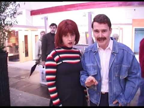 In De Gloria S02E03 - Videopost - De bermpoepers (2)