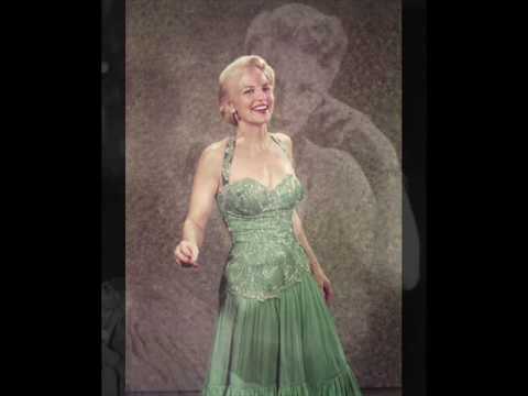 download lagu mp3 mp4 Peggy Lee Live In London Cd, download lagu Peggy Lee Live In London Cd gratis, unduh video klip Peggy Lee Live In London Cd