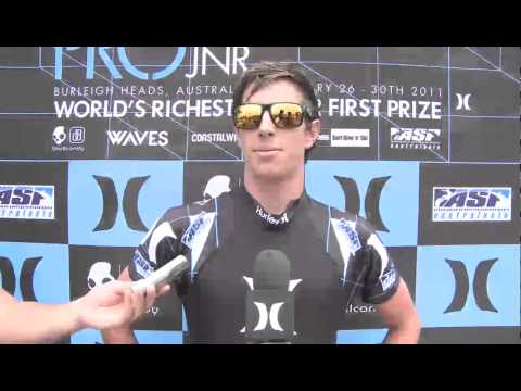 PETERSON CRISANTO WINS THE HURLEY PRO JUNIOR AT BURLEIGH HEADS