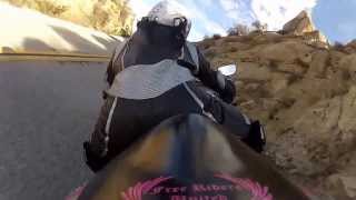 preview picture of video 'Cali female riders doing what they do best up in Idyllwild'