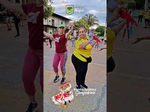 💃🎶 ¡Aipe se movió al ritmo de la alegría sampedrina! 🕺🎉