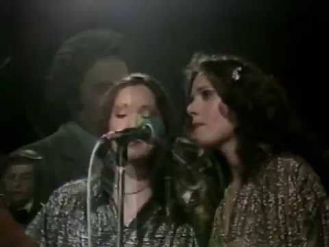 José Alfredo Fuentes - Me faltas tú (Lunes Gala, 1979)