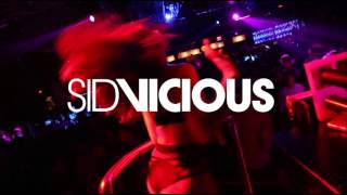 I LOVE LA feat SID VICIOUS with our host Chuey Martinez LIVE on 1027 KIIS FM