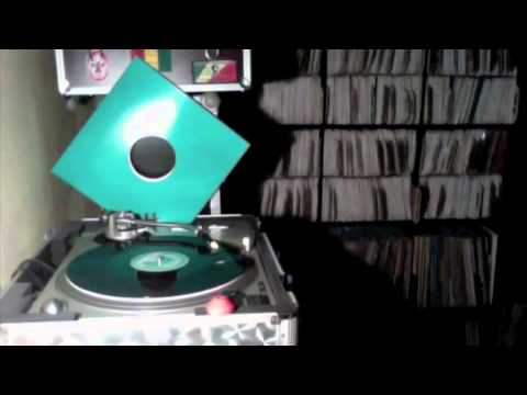 Vivian Jones-who's gonna get caught