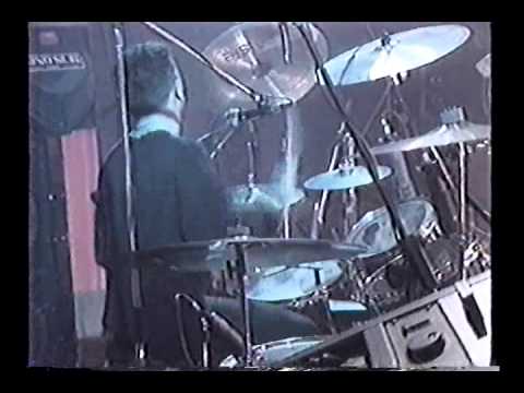 DANZA INVISIBLE -  EL ANGEL CAIDO (EN DIRECTO 1986 )