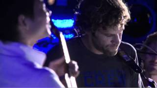 Jack Johnson with Jake Shimabukuro - Breakdown (live from Kokua Festival 2010)