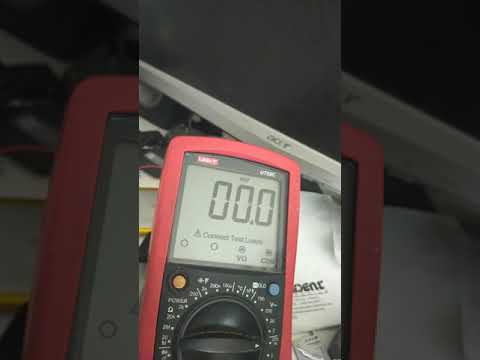 Negative voltage reading on dead alkaline cells removed from my Realistic TRC-1007 #shorts