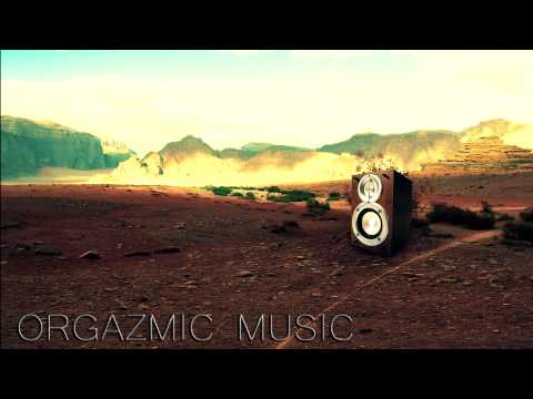 Heart is King vs. Losing My Religion (LIVE@MSG) - Axwell, R.E.M., Ferry Corsten (Arty Remix) w/DL