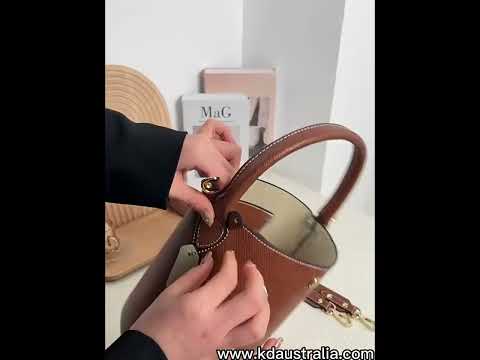 Longchamp Bucket Bag ( Leather Strap + Leather D Ring )