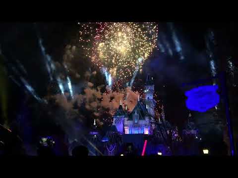 Fantasy in the Sky Fireworks Spectacular - Disneyland - New Year's Eve 2016