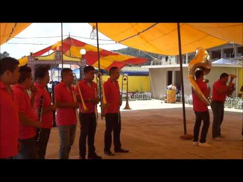Arriba Pichataro -La Imponente Banda Vientos de Jalisco En Vivo 2013