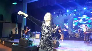 Download lagu Yantzen - Meniti Suratan Live Konsert Empayar Rockmania 2017 mp3