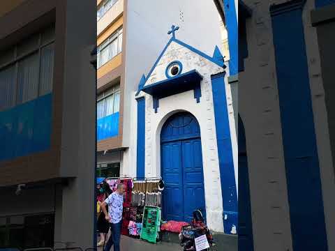 Olha que linda Capelinha no centro de Barbacena Minas Gerais!