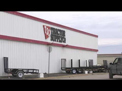 Runaway thief jumps into pond to elude Ottumwa Police