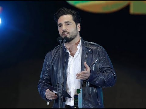 Bustamante entrega el "Premio Dial" a OT 2017