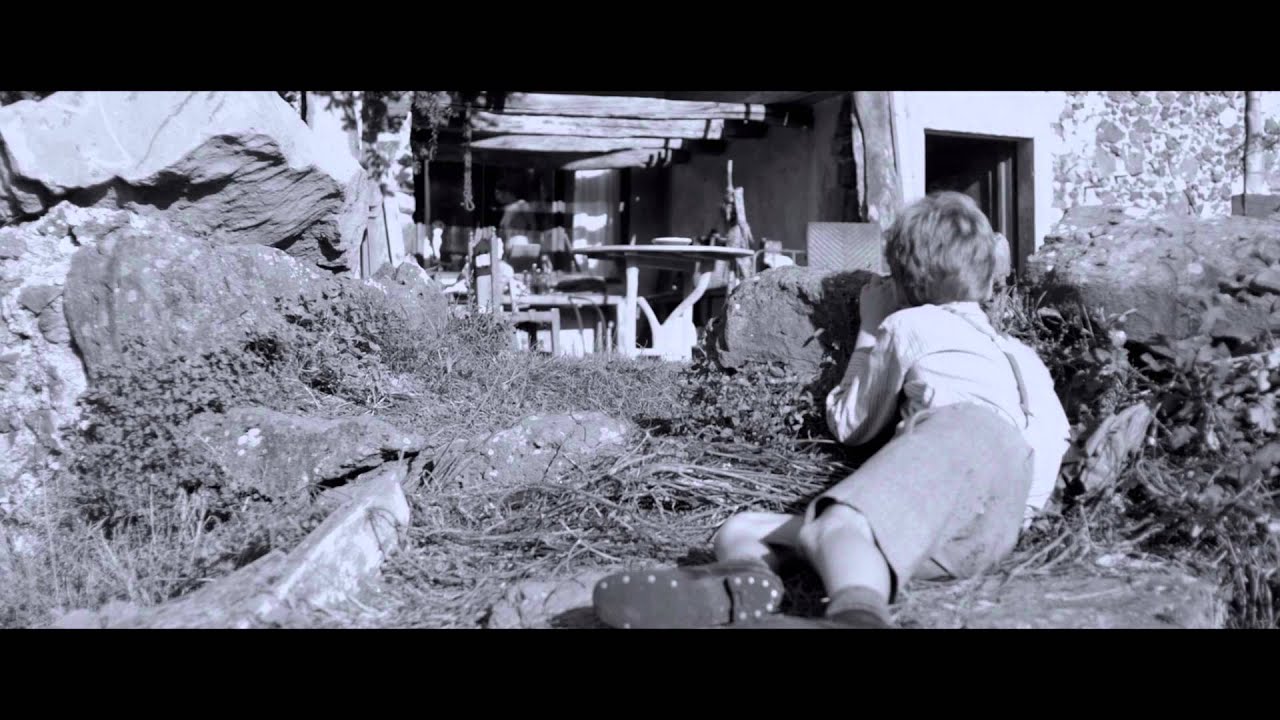 Miniature de la vidéo L'Artiste et son modèle - Bande annonce du film L'Artiste et son modèle