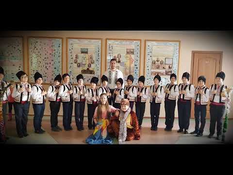 Ia-n pe-aici, pe lângă poartă - ansamblul etnofolcloric "Bujoreii"