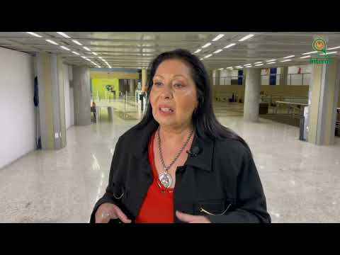 Miniatura do vídeo. Clique para reproduzir.