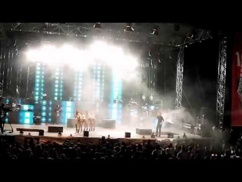 Emrah Karaduman ft  Murat Dalkılıç – Kırk Yılda Bir Gibisin