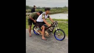 Download lagu STORY wa satria fu mp3 Download lagu STORY wa satria fu mp3