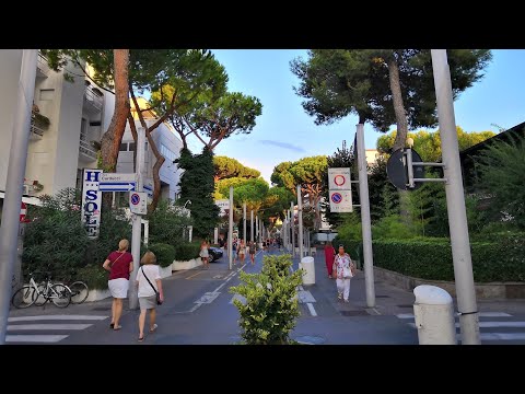 Riccione italy 🇮🇹 walk 🚶 most beautiful town 💫💫🌟