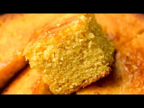 EASY SKILLET CORNBREAD RECIPE | moist, fail-proof and easy to make | The Seasoned Skillet