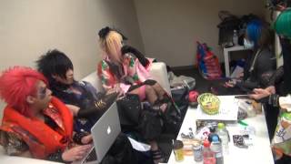 【生dwangya】 己龍(Kiryu) backstage video (2013.02.19)